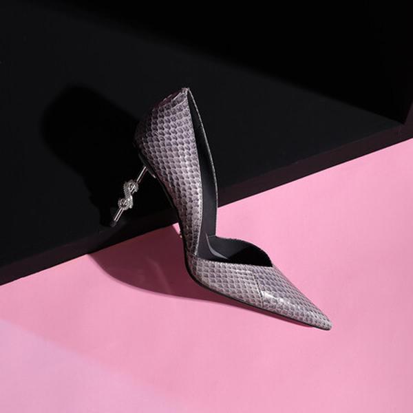 Exquisite Handcrafted Leather Women's Shoes: Luxury, Elegance, and Quality.(Ediandian86092)