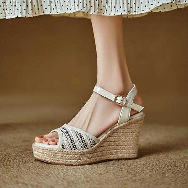 Exquisite Handcrafted Leather Women's Shoes: Luxury & Elegance(EdlnxCC-5)