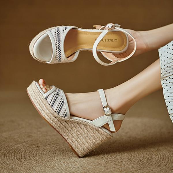 Exquisite Handcrafted Leather Women's Shoes: Luxury & Elegance(EdlnxCC-5)