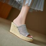 Elegant Handcrafted Leather Women's Shoes: Luxury Craftsmanship.(EdlnxC-12)