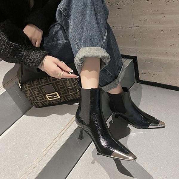 Exquisite Handcrafted Leather Women's Shoes: A Touch of Luxury and Elegance(EdmdA6127)