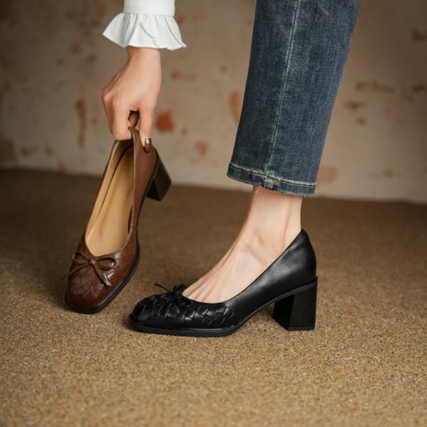 Handcrafted Leather Women's Shoes: Elegance in Every Stitch(Edsl3176)