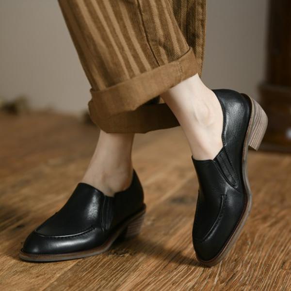 Exquisite Handcrafted Leather Women's Shoes: Luxury Meets Elegance(Egupai88877)