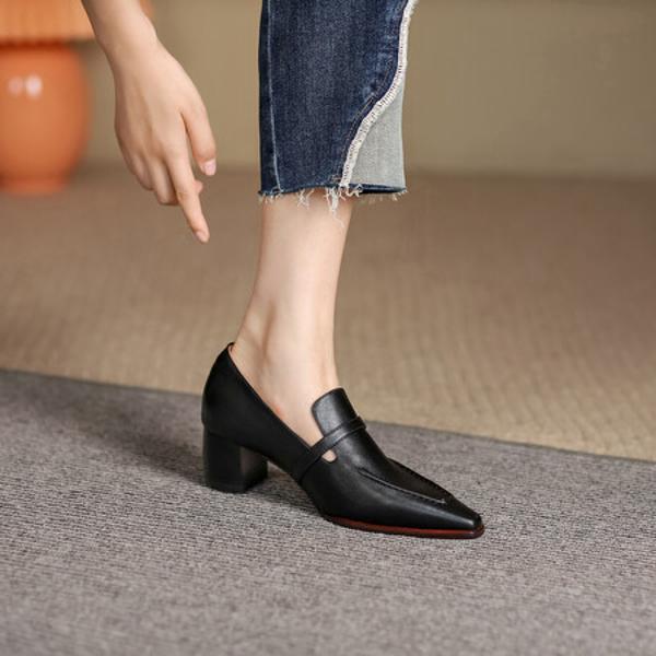 Exquisite Handcrafted Genuine Leather Women's Shoes: Luxury, Quality & Elegance.(Egupai888348)