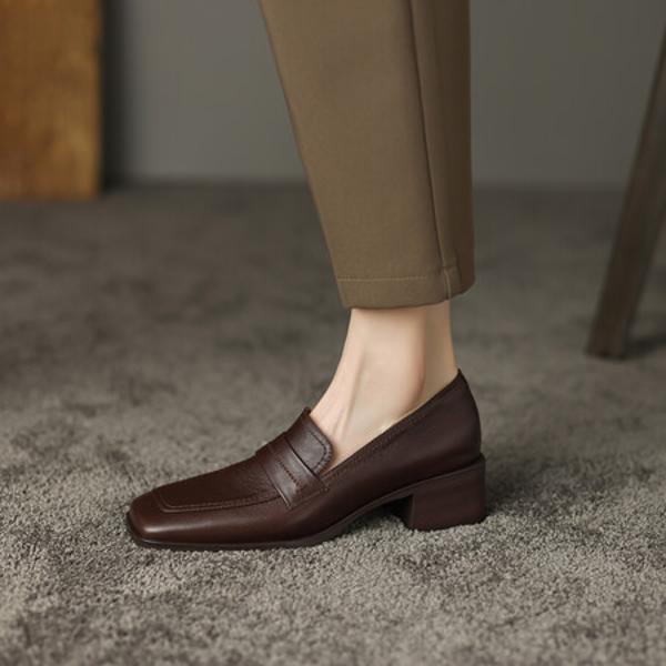 Handcrafted Luxurious Leather Women's Shoes: Elegance in Quality Craftsmanship(Egupai8882326)