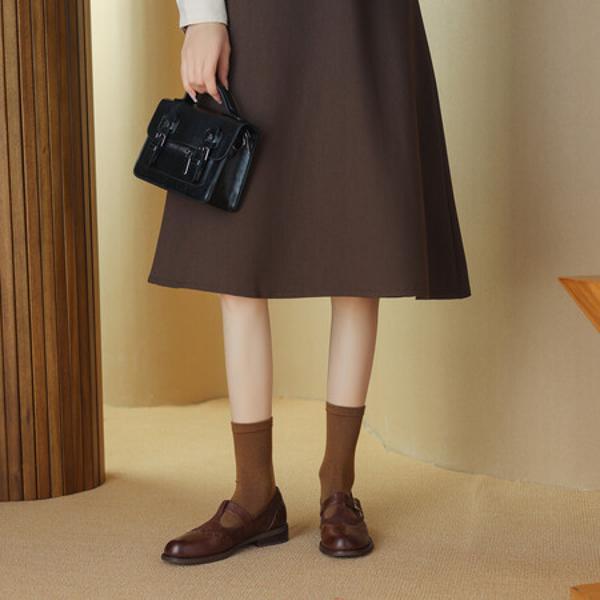 Luxurious Handcrafted Leather Women's Shoes: Elegance in Every Stitch(Egupai8882734)