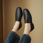 Handcrafted Leather Women's Shoes: Elegance in Every Stitch(Egupai8882773)