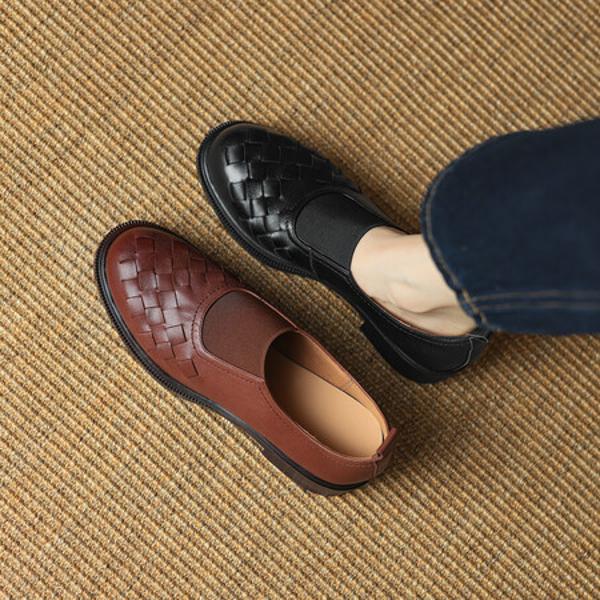 Exquisite Handcrafted Leather Women's Shoes: Luxury, Quality, Elegance.(Egupai8882936)