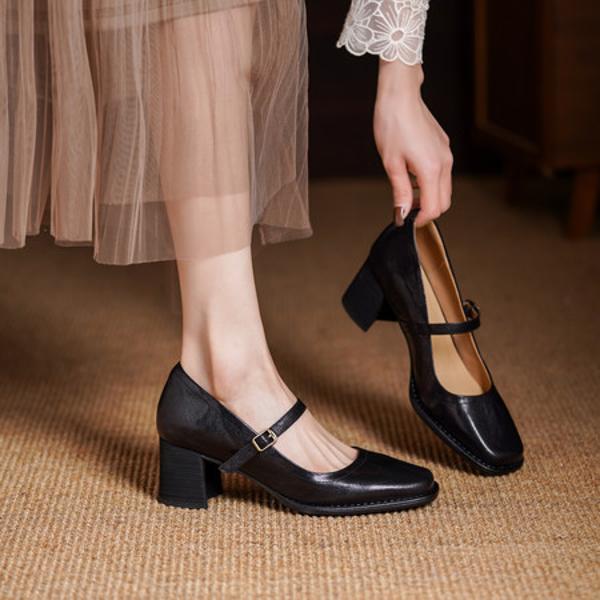 Elegant Handcrafted Leather Women's Shoes: Luxury in Every Stitch(Egupai8883187)