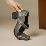 Exquisite Handcrafted Leather Women's Shoes: A Luxurious Blend of Artistry and Elegance(Egupai8883356)