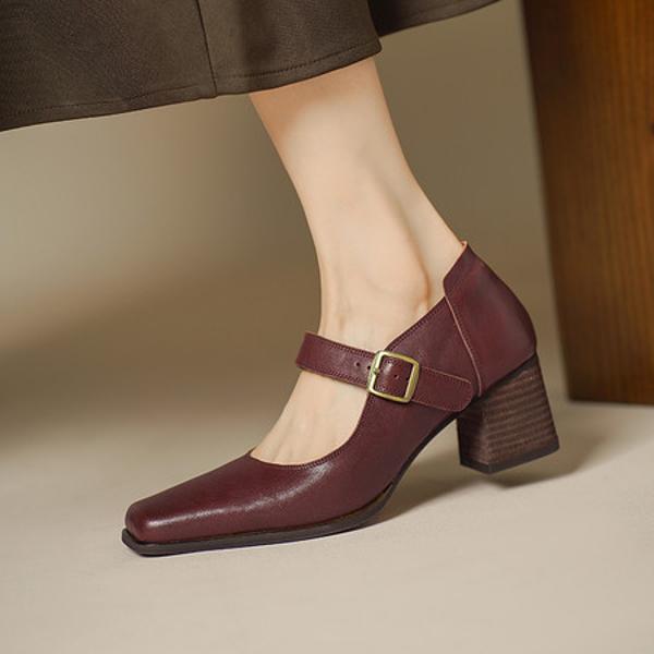 Exquisite Handcrafted Leather Women's Shoes: A Luxurious Blend of Artistry and Elegance(Egupai8883356)