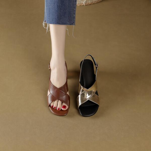 Handcrafted Leather Women’s Shoes: Elegance Meets Luxury(Etrj220A3581)