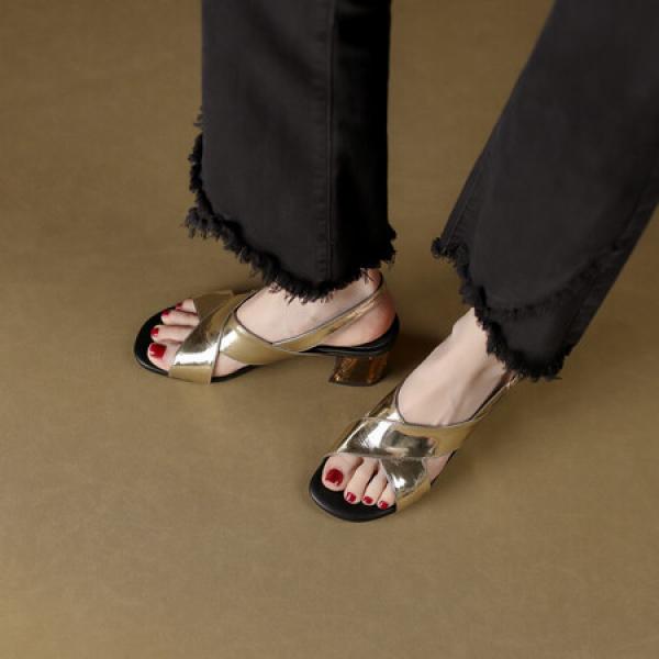 Handcrafted Leather Women’s Shoes: Elegance Meets Luxury(Etrj220A3581)