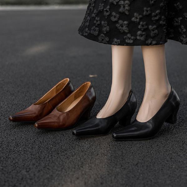 Crafted Elegance: Luxury Handmade Leather Women’s Shoes(Etrj220A5025-1)