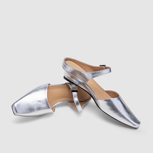 Crafted Luxury: Handcrafted Genuine Leather Woman's Shoes(Etrj220C08)