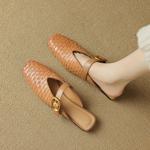 Exquisite Handcrafted Leather Heels: Elevate Elegance with Luxurious Quality(Etx0863TX504)