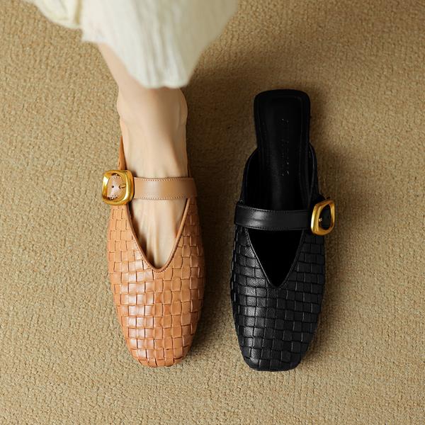 Exquisite Handcrafted Leather Heels: Elevate Elegance with Luxurious Quality(Etx0863TX504)