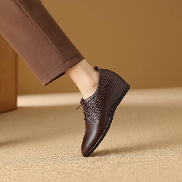 Exquisite Handcrafted Leather Women's Luxury Shoes(Exinyimeik853)