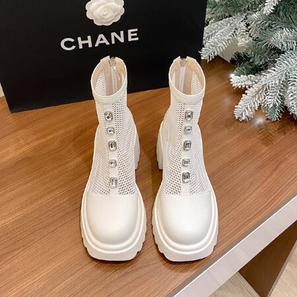 Handcrafted Leather Women's Shoes: Luxurious Elegance(Eyunshangx2110)